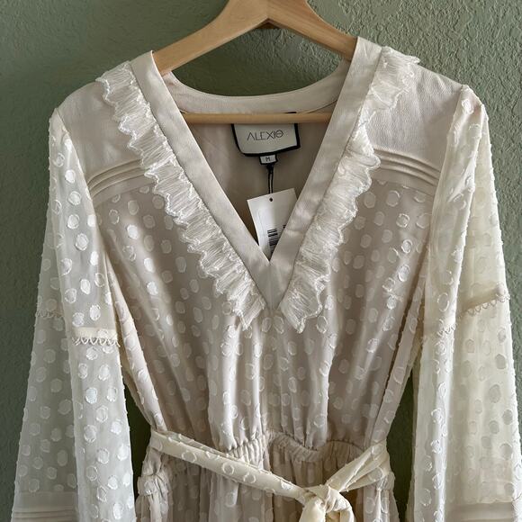 Alexis Katerina Ruffle Long-Sleeve Polka Dot Mini Dress Cream Size M $594 - Picture 6 of 10